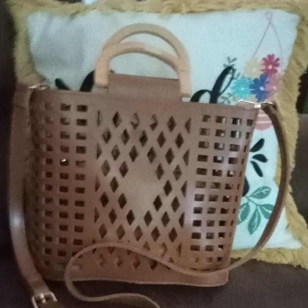 Unique Tan Cutout Shoulder Bag
